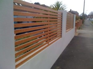 Wood-finish-aluminium-fence