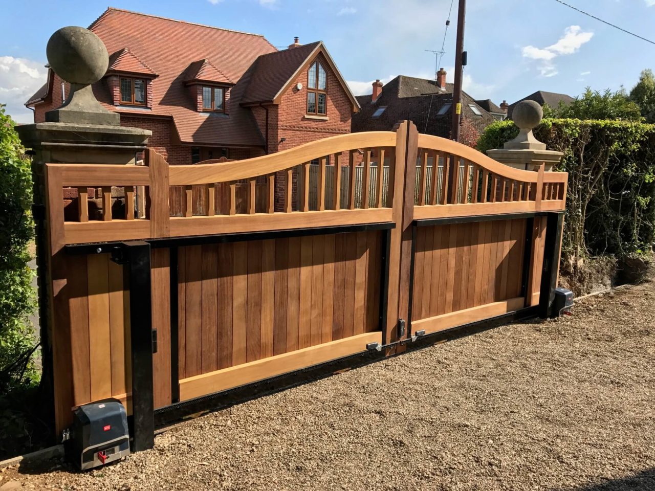 What Are Your Aluminium Gate Options For Automation In Limited Spaces